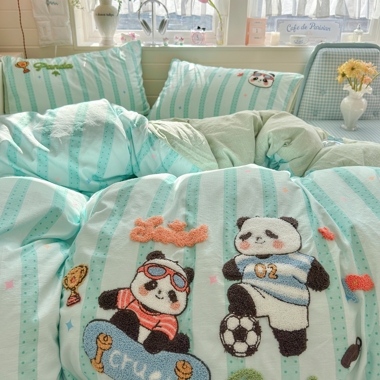 91家纺网 家纺一手货源 找家纺 王朝国际 2026爆款棉纱毛巾绣四件套 足球猫