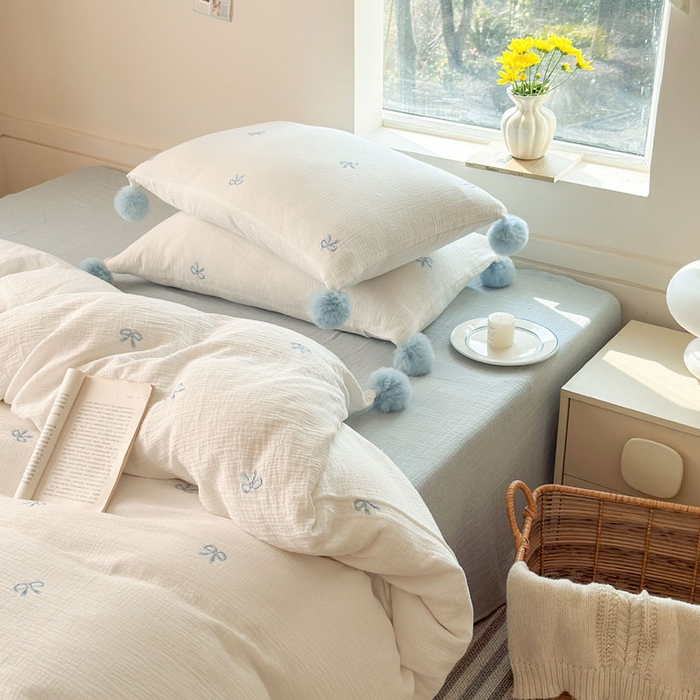 91家纺网 家纺一手货源 找家纺 木楌家居 2026年新款全棉纯棉皱皱纱四件套-云朵蝴蝶结系列 云朵蝴蝶结-奶雾蓝