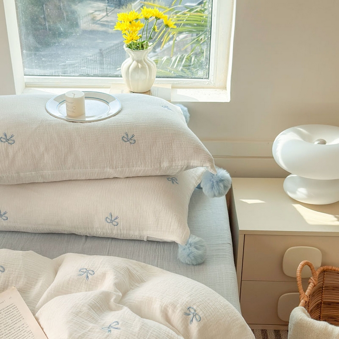 91家纺网 家纺一手货源 找家纺 木楌家居 2026年新款全棉纯棉皱皱纱四件套-云朵蝴蝶结系列 云朵蝴蝶结-奶雾蓝