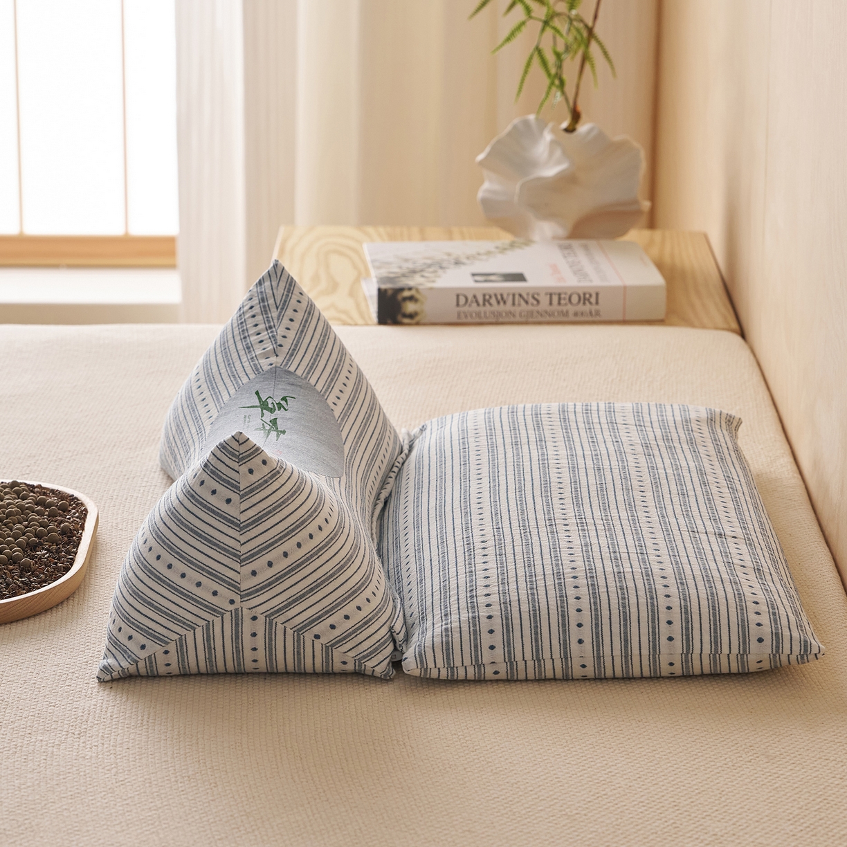 91家纺网 家纺一手货源 找家纺 乐可 2026新款彩条牵引组合枕荞麦枕香丸枕枕头枕芯 彩条牵引组合枕-荞麦款-蓝