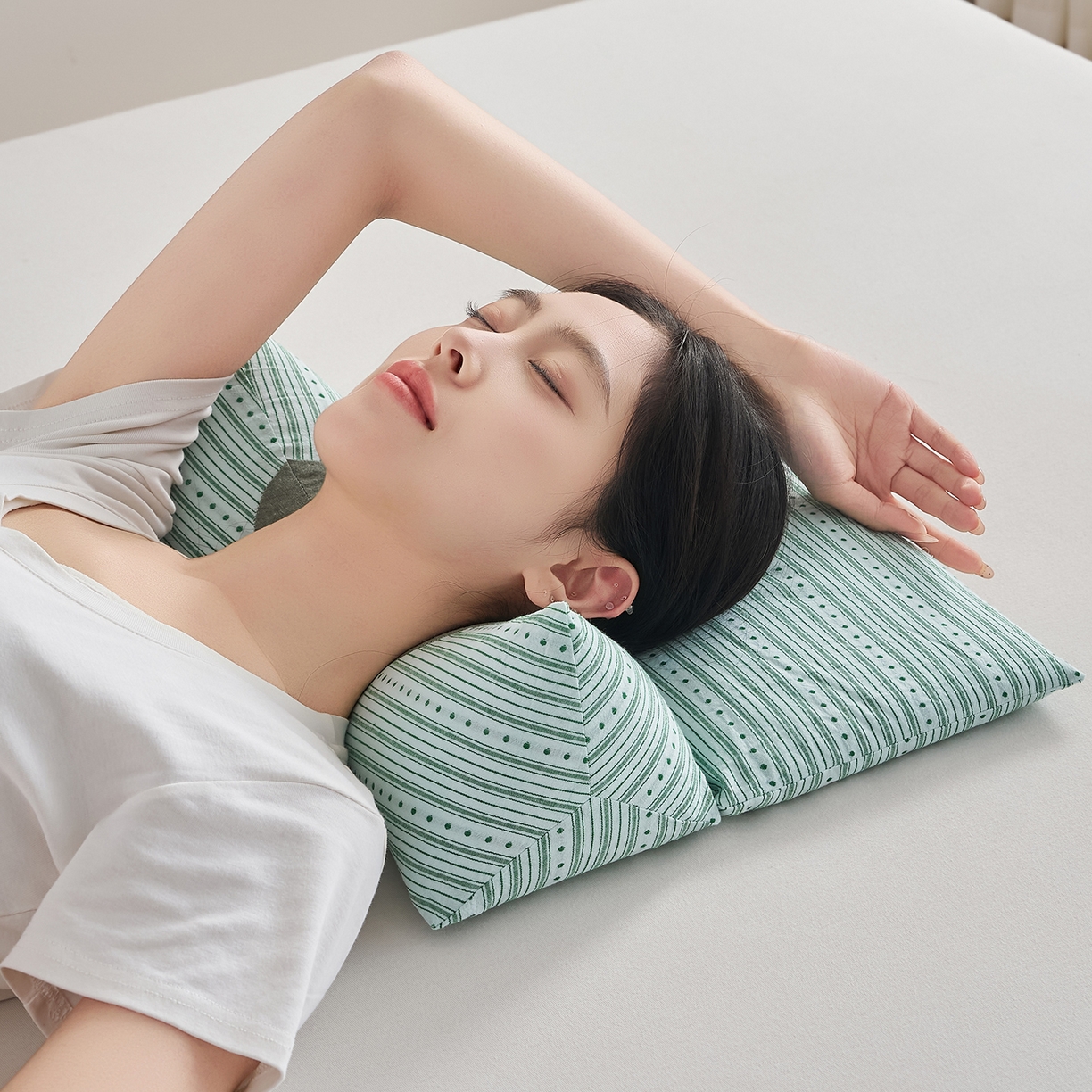 91家纺网 家纺一手货源 找家纺 乐可 2026新款彩条牵引组合枕荞麦枕香丸枕枕头枕芯 彩条牵引组合枕-荞麦款-绿