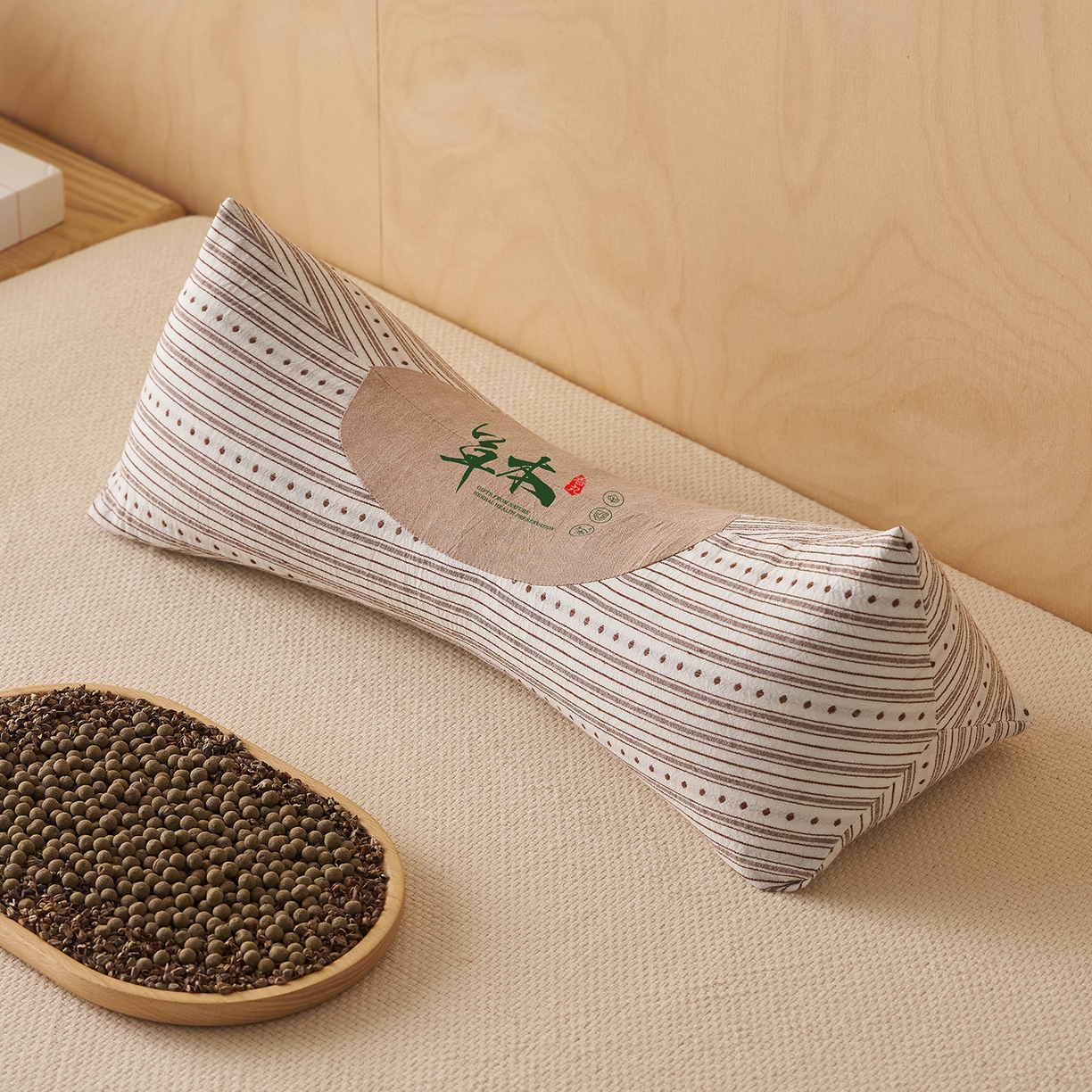 91家纺网 家纺一手货源 找家纺 乐可 2026新款彩条三角枕荞麦枕香丸枕枕头枕芯 彩条三角枕-荞麦款-棕