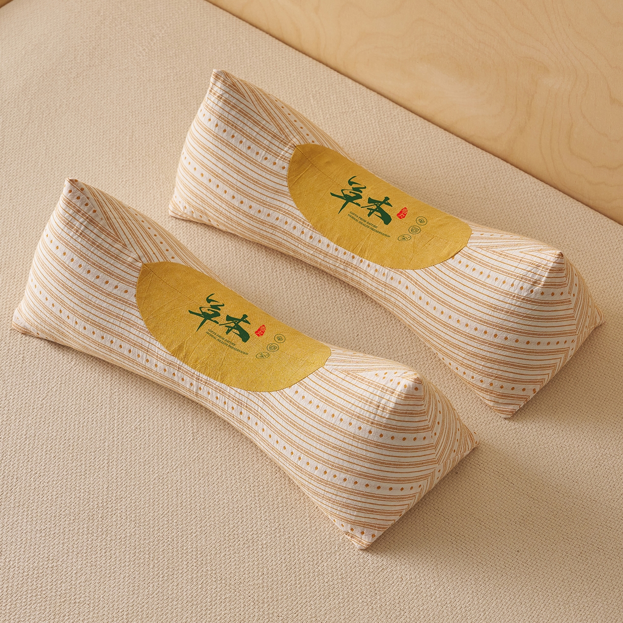 91家纺网 家纺一手货源 找家纺 乐可 2026新款彩条三角枕荞麦枕香丸枕枕头枕芯 彩条三角枕-荞麦款-黄