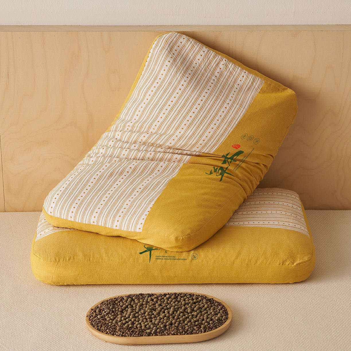 91家纺网 家纺一手货源 找家纺 乐可 2026新款彩条双拼枕荞麦枕香丸枕枕头枕芯 彩条双拼枕-荞麦款-黄