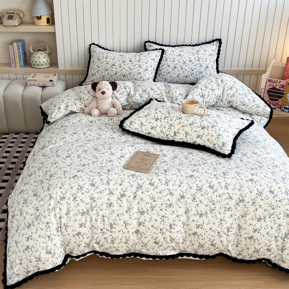 91家纺网 家纺一手货源 找家纺 吾欢心 2026春夏新款古法水洗仿棉毛球花边款四件套 茶野