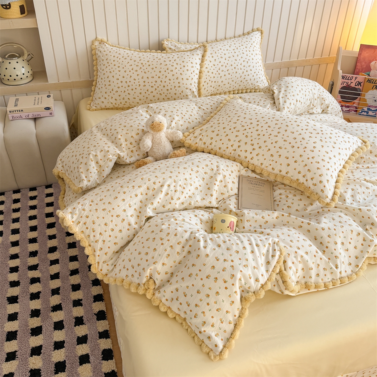 91家纺网 家纺一手货源 找家纺 吾欢心 2026春夏新款古法水洗仿棉毛球花边款四件套 小橘子