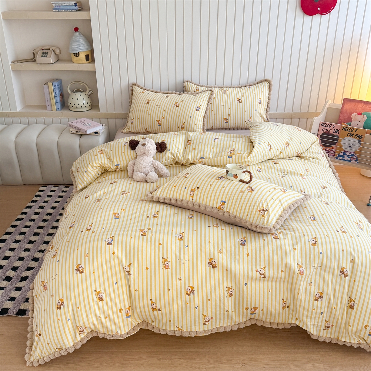 91家纺网 家纺一手货源 找家纺 吾欢心 2026春夏新款古法水洗仿棉毛球花边款四件套 萌星人