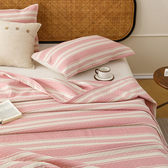 91家纺网 家纺一手货源 找家纺 （总）悦然毛巾被 2026新款条纹全棉纯棉色织三层纱毛巾被休闲盖毯毯子