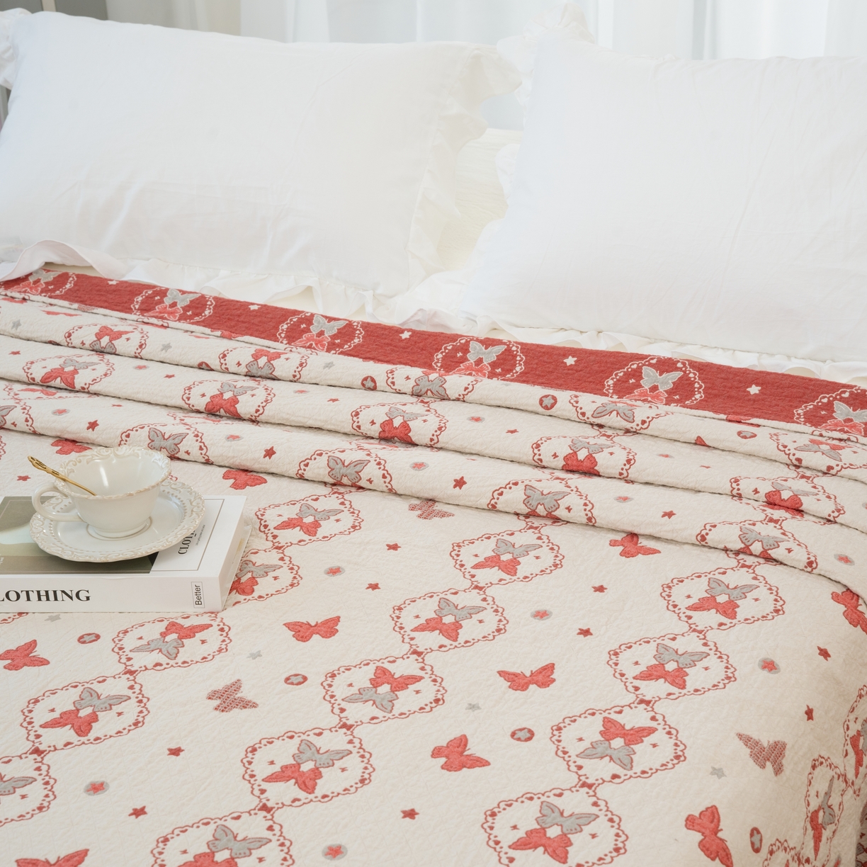 91家纺网 家纺一手货源 找家纺 松色家居 2026新款全棉多层纱的全棉色织提花床盖 菱纹蝶