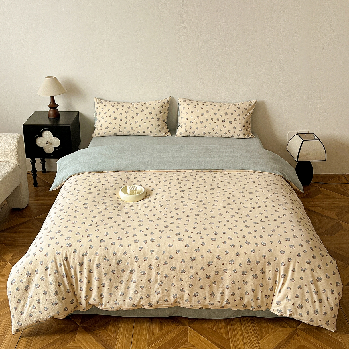 91家纺网 家纺一手货源 找家纺 （总）仟网汇 2026新款高克重加厚色织提花系列四件套小布袋包装