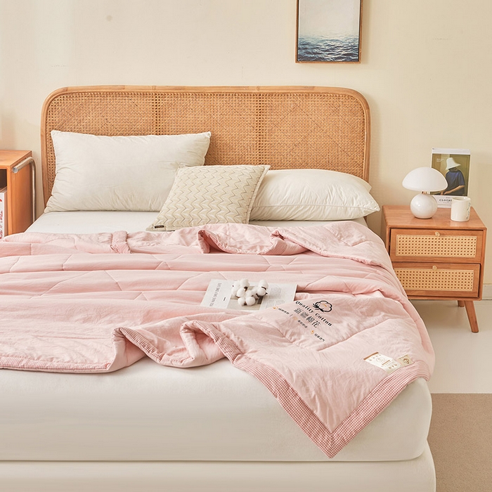 91家纺网 家纺一手货源 找家纺 魅图家纺 2026新款新疆棉花夏被被子被芯新疆棉 烟粉【提供买家秀】