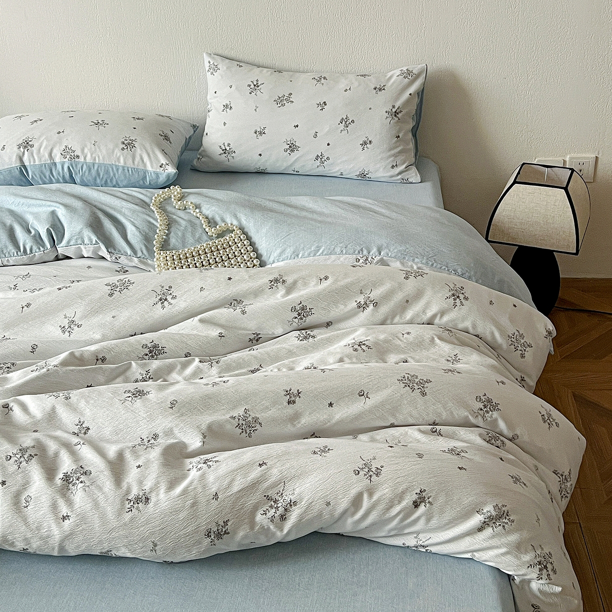 91家纺网 家纺一手货源 找家纺 仟网汇 2026新款高克重加厚色织提花系列四件套小布袋包装 花清梦