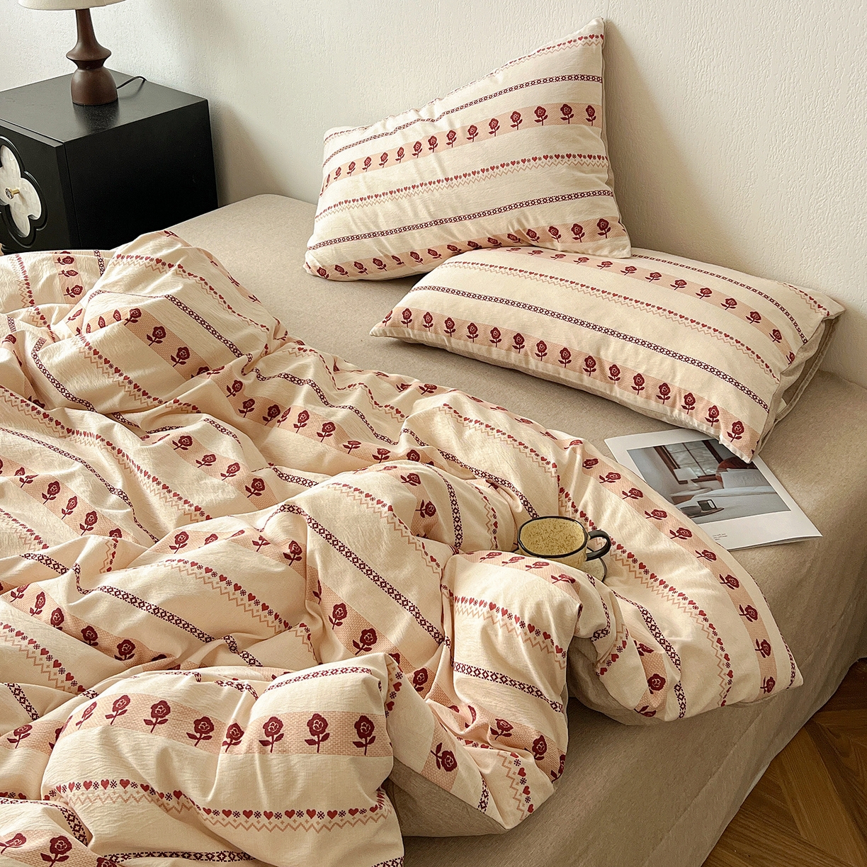 91家纺网 家纺一手货源 找家纺 仟网汇 2026新款高克重加厚色织提花系列四件套小布袋包装 玛奇朵