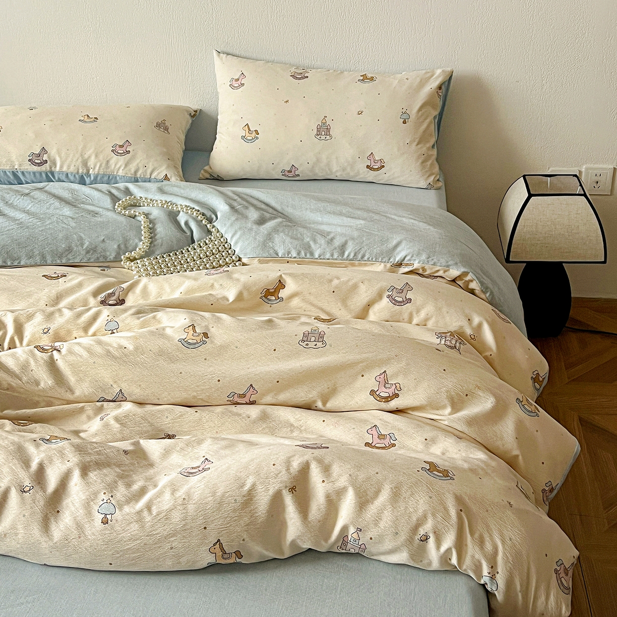 91家纺网 家纺一手货源 找家纺 仟网汇 2026新款高克重加厚色织提花系列四件套小布袋包装 童梦园