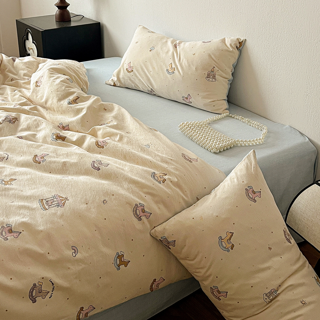 91家纺网 家纺一手货源 找家纺 仟网汇 2026新款高克重加厚色织提花系列四件套小布袋包装 童梦园