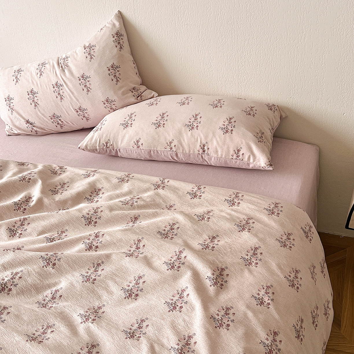 91家纺网 家纺一手货源 找家纺 仟网汇 2026新款高克重加厚色织提花系列四件套小布袋包装 紫薇