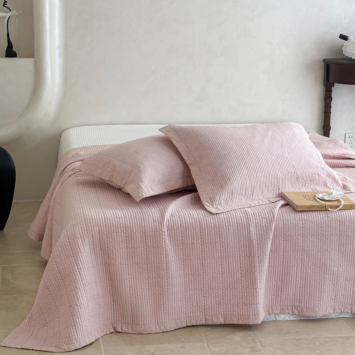 91家纺网 家纺一手货源 找家纺 床盖工厂店 2026新款双面全棉水洗棉花糖床盖三件套-米通格系列 米通格-玉色