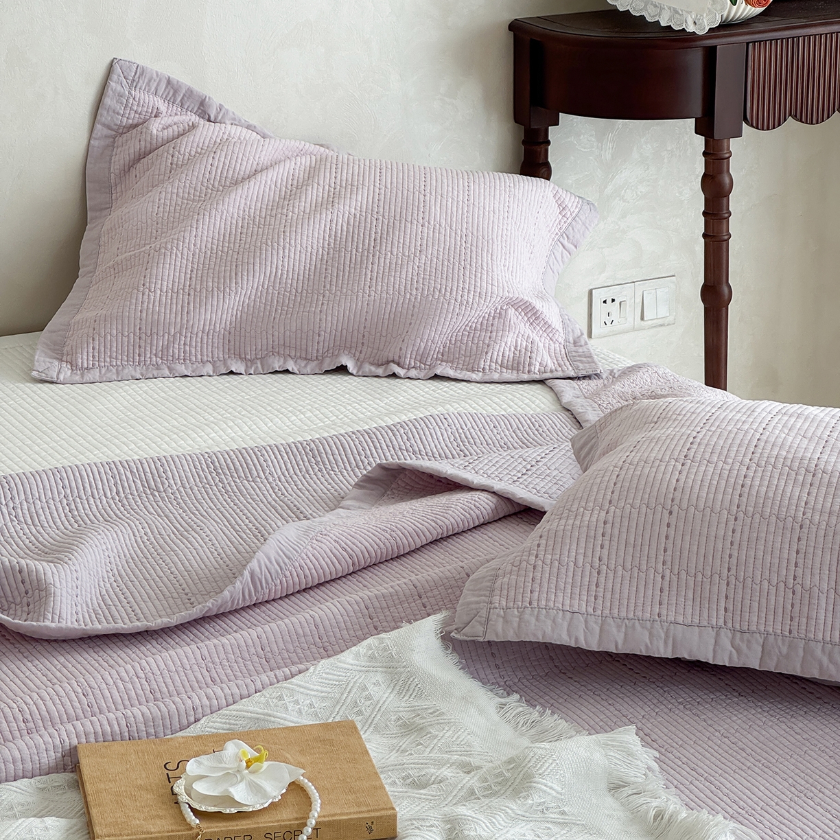 91家纺网 家纺一手货源 找家纺 床盖工厂店 2026新款双面全棉水洗棉花糖床盖三件套-米通格系列 米通格-浅紫