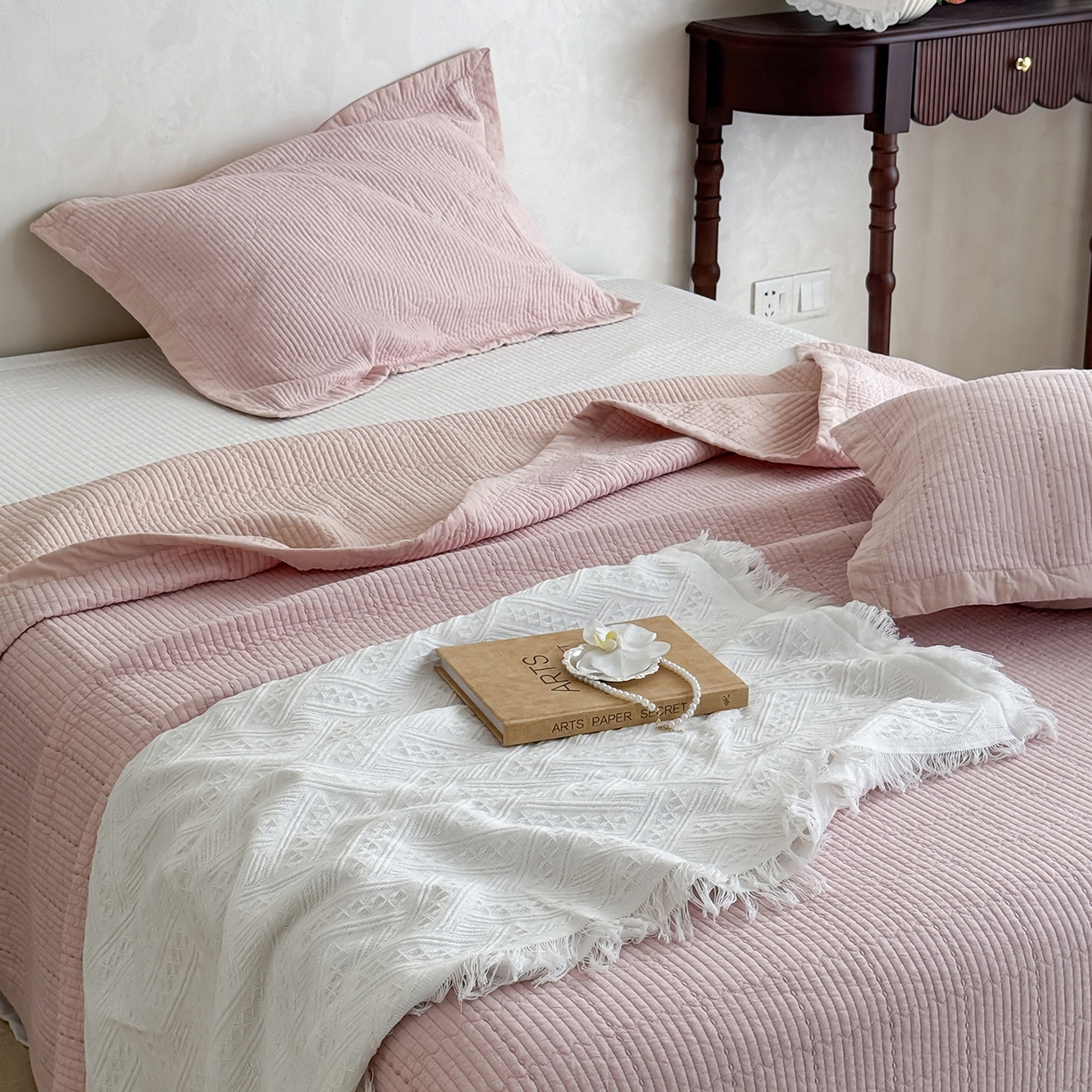 91家纺网 家纺一手货源 找家纺 床盖工厂店 2026新款双面全棉水洗棉花糖床盖三件套-米通格系列 米通格-玉色