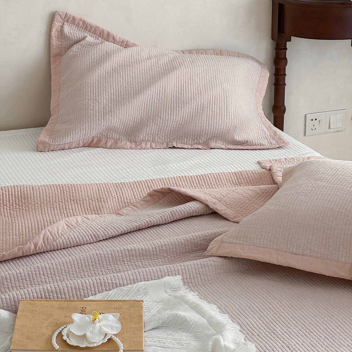 91家纺网 家纺一手货源 找家纺 床盖工厂店 2026新款双面全棉水洗棉花糖床盖三件套-米通格系列 米通格-咖色