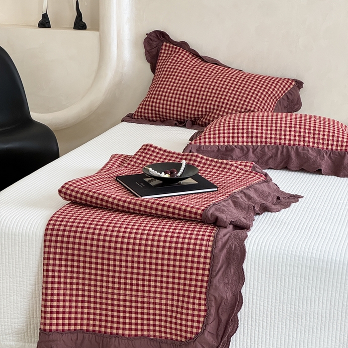 91家纺网 家纺一手货源 找家纺 床盖工厂店 2025新款双面全棉纯棉填充棉花花边款床盖三件套芸素 芸素-红