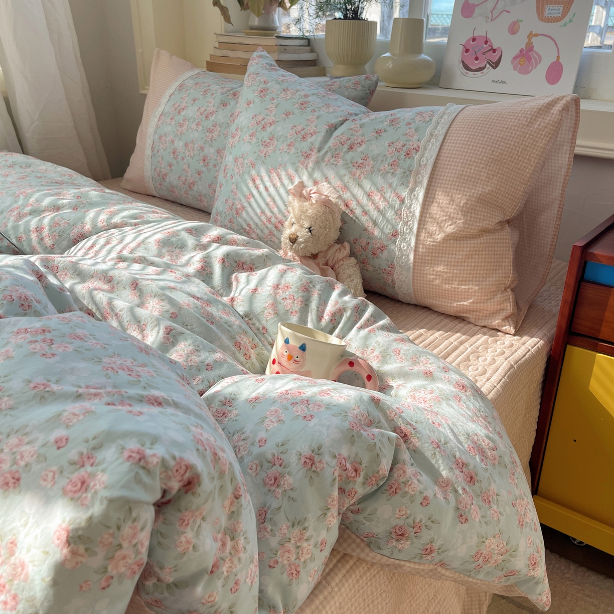 91家纺网 家纺一手货源 找家纺 （总）花漾家居 2025新款小红书爆款小清新全棉纯棉刺绣小花边古法仿棉水洗棉四件套