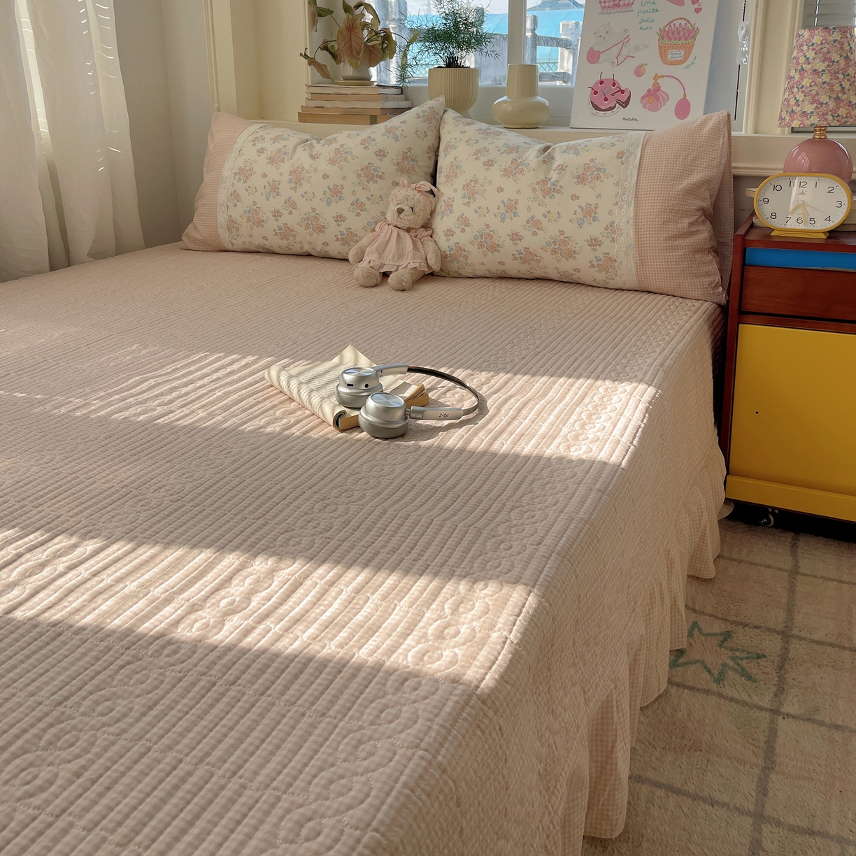 91家纺网 家纺一手货源 找家纺 花漾家居 2025新款小红书爆款小清新全棉纯棉刺绣小花边古法仿棉水洗棉四件套 花田初夏