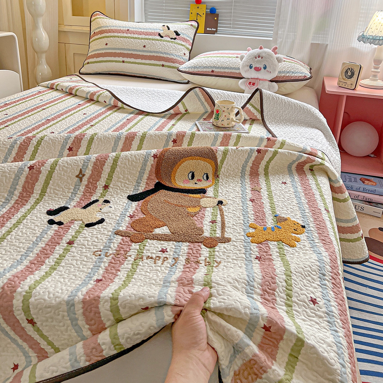 91家纺网 家纺一手货源 找家纺 （总）鑫喜莱家纺 2026新款全棉纯棉原创毛巾绣床盖三件套单床盖软床垫