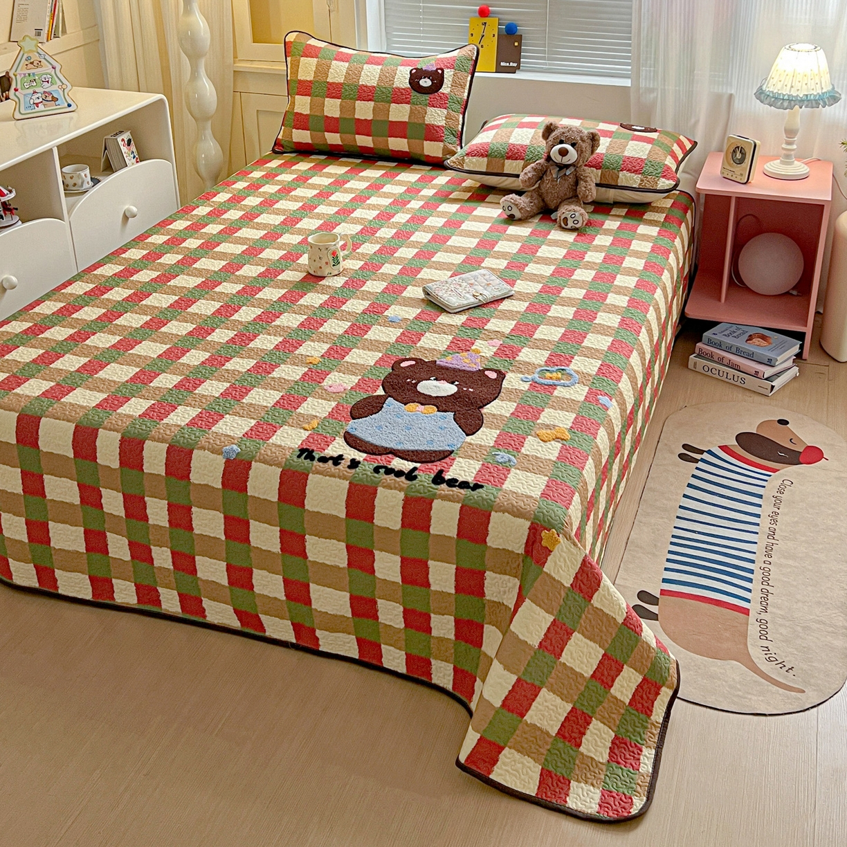 91家纺网 家纺一手货源 找家纺 鑫喜莱家纺 2026新款全棉纯棉原创毛巾绣床盖三件套单床盖软床垫 酷酷的小熊