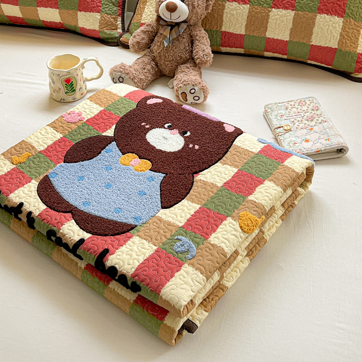 91家纺网 家纺一手货源 找家纺 鑫喜莱家纺 2026新款全棉纯棉原创毛巾绣床盖三件套单床盖软床垫 酷酷的小熊