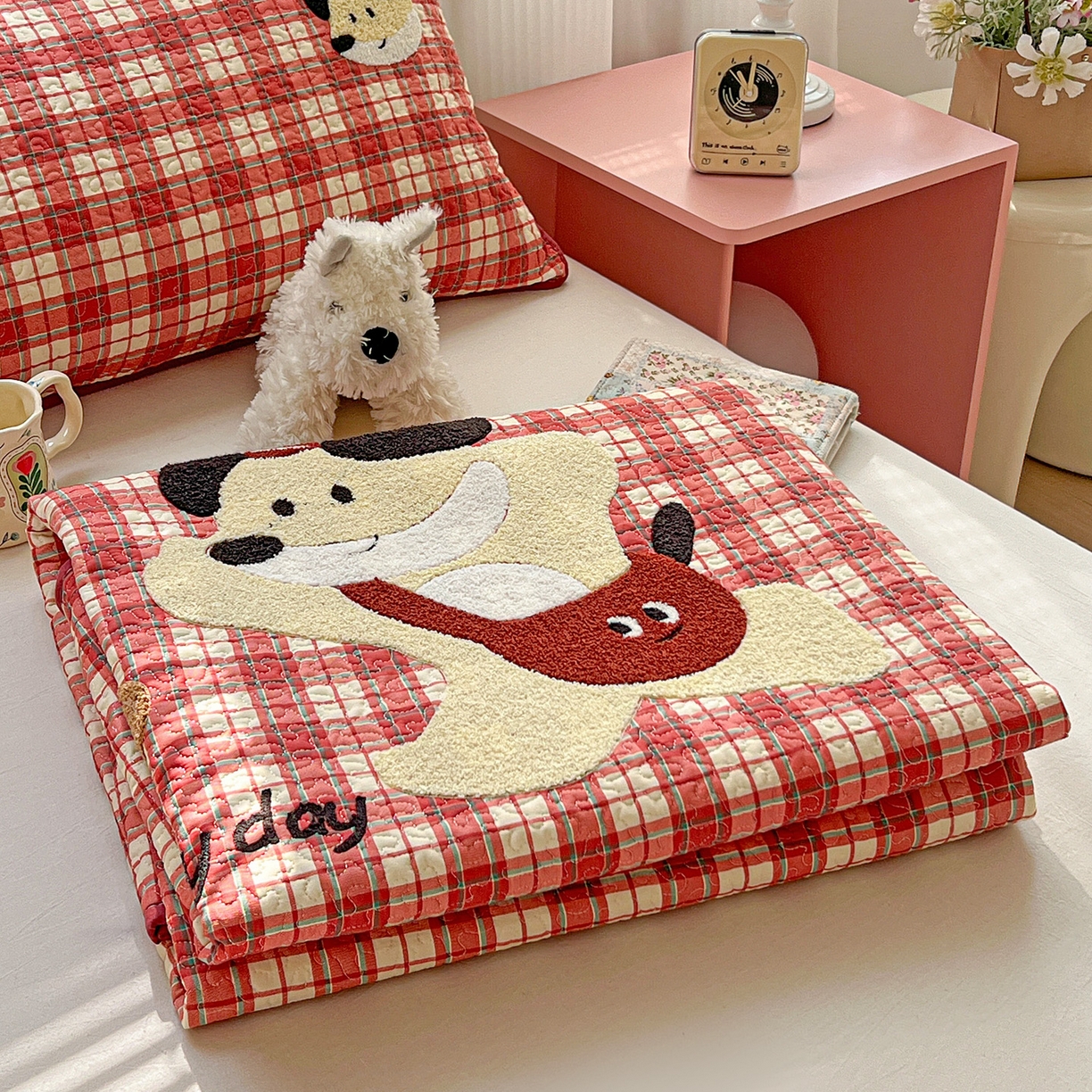 91家纺网 家纺一手货源 找家纺 鑫喜莱家纺 2026新款全棉纯棉原创毛巾绣床盖三件套单床盖软床垫 面包小狗