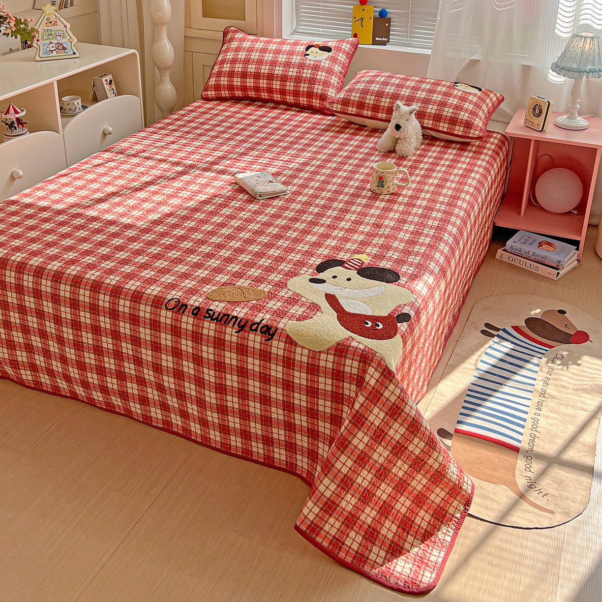 91家纺网 家纺一手货源 找家纺 鑫喜莱家纺 2026新款全棉纯棉原创毛巾绣床盖三件套单床盖软床垫 面包小狗