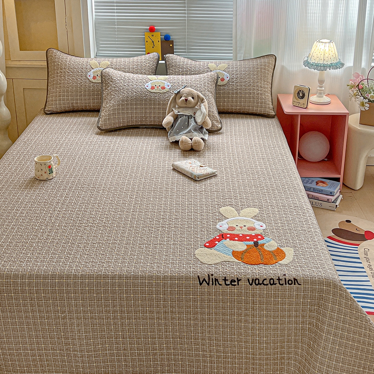 91家纺网 家纺一手货源 找家纺 鑫喜莱家纺 2026新款全棉纯棉原创毛巾绣床盖三件套单床盖软床垫 南瓜小兔