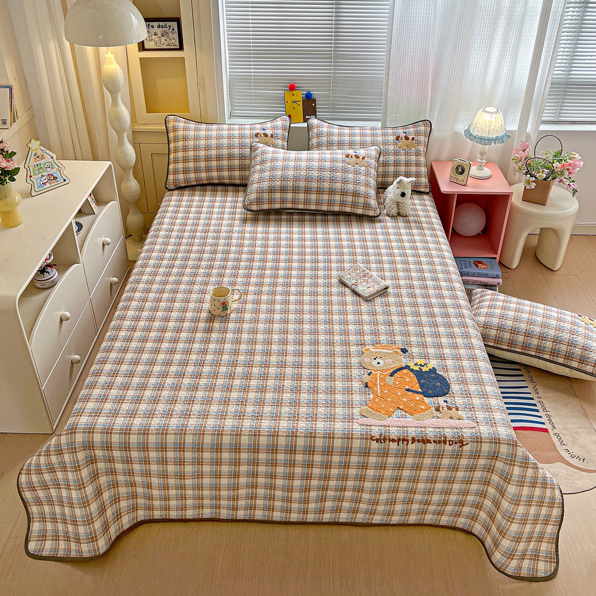 91家纺网 家纺一手货源 找家纺 鑫喜莱家纺 2026新款全棉纯棉原创毛巾绣床盖三件套单床盖软床垫 胖熊的星星