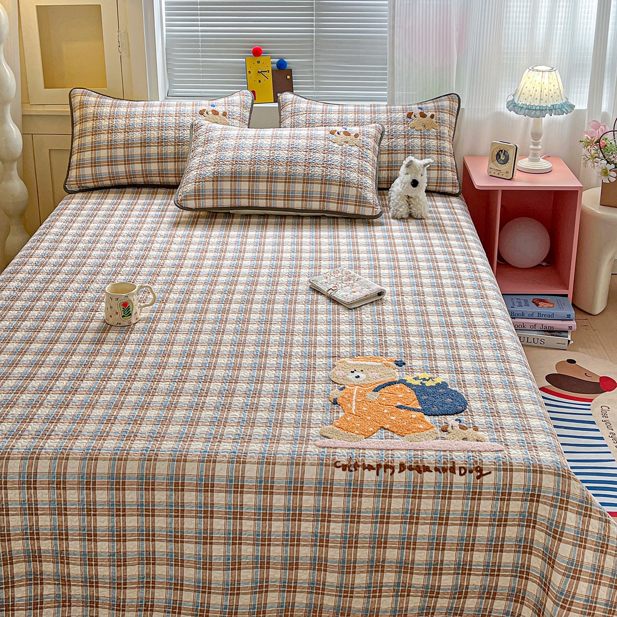 91家纺网 家纺一手货源 找家纺 鑫喜莱家纺 2026新款全棉纯棉原创毛巾绣床盖三件套单床盖软床垫 胖熊的星星