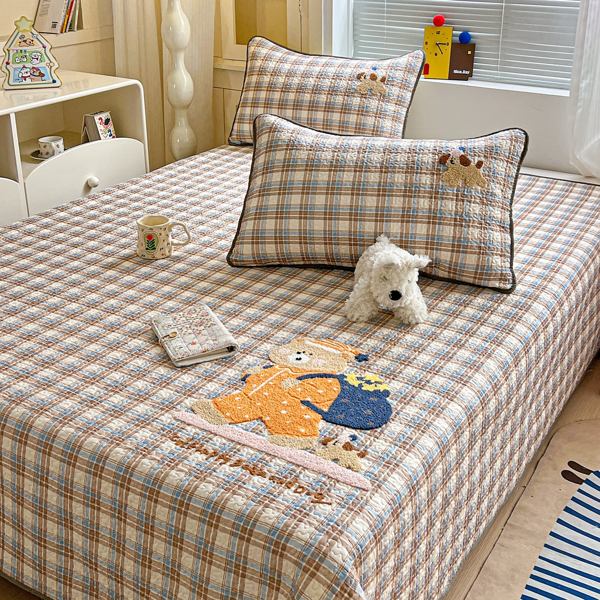 91家纺网 家纺一手货源 找家纺 鑫喜莱家纺 2026新款全棉纯棉原创毛巾绣床盖三件套单床盖软床垫 胖熊的星星