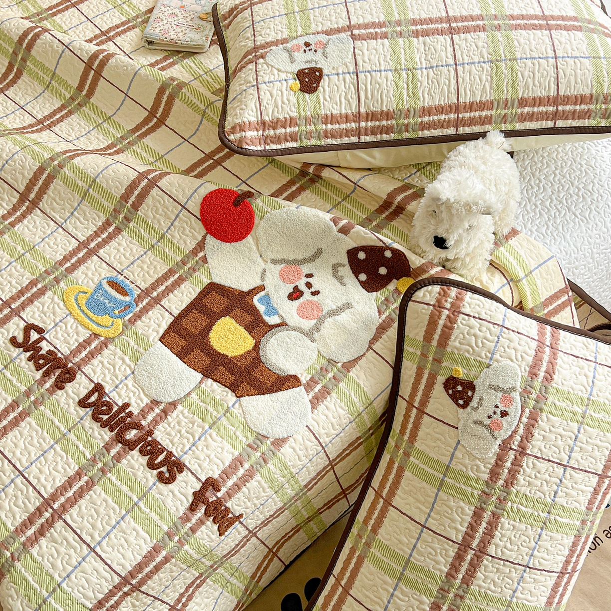 91家纺网 家纺一手货源 找家纺 鑫喜莱家纺 2026新款全棉纯棉原创毛巾绣床盖三件套单床盖软床垫 苹果小狗