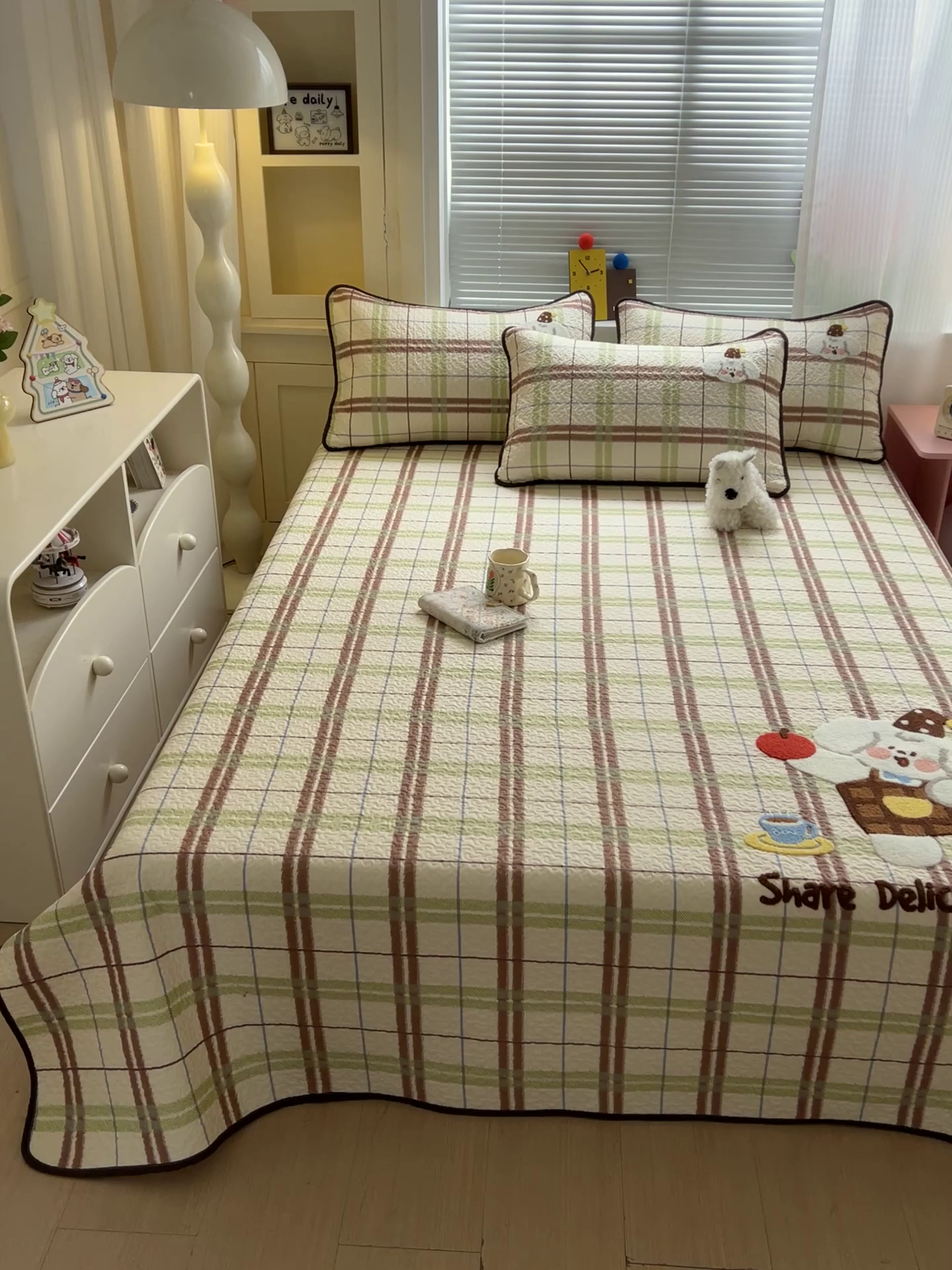 91家纺网 家纺一手货源 找家纺 鑫喜莱家纺 2026新款全棉纯棉原创毛巾绣床盖三件套单床盖软床垫 苹果小狗