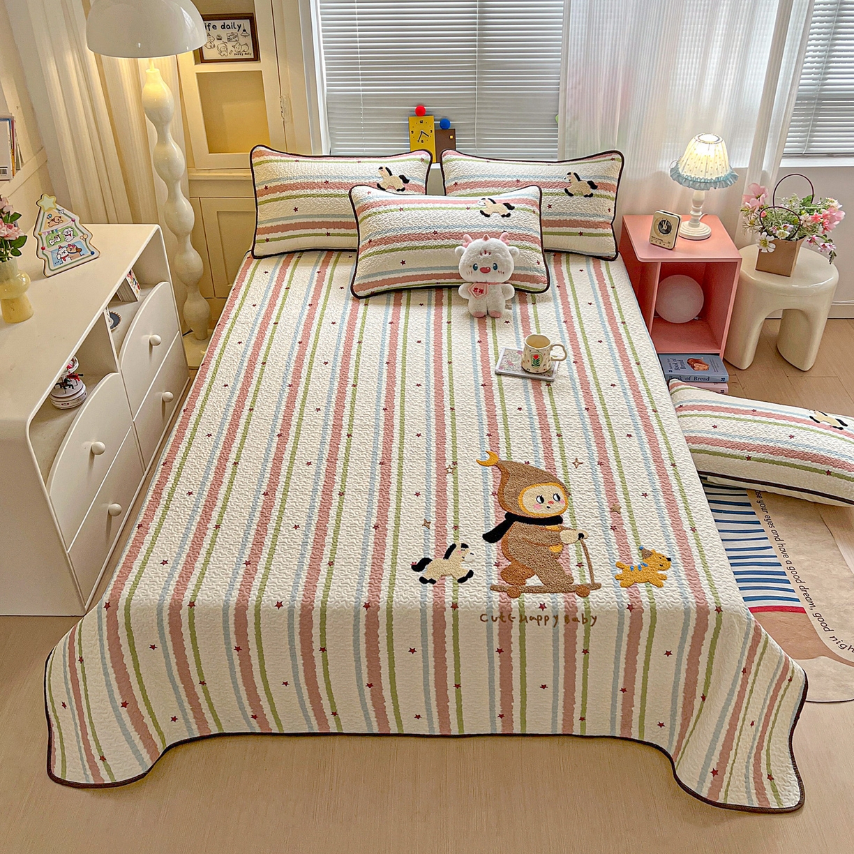 91家纺网 家纺一手货源 找家纺 鑫喜莱家纺 2026新款全棉纯棉原创毛巾绣床盖三件套单床盖软床垫 星星人