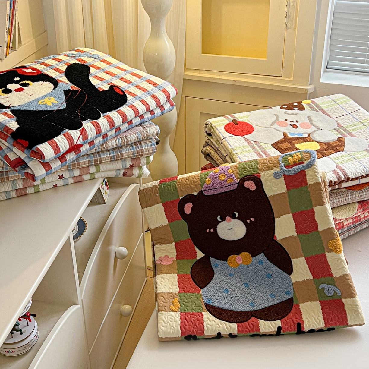 91家纺网 家纺一手货源 找家纺 鑫喜莱家纺 2026新款全棉纯棉原创毛巾绣床盖三件套单床盖软床垫 组合图仅供展示-不可下单