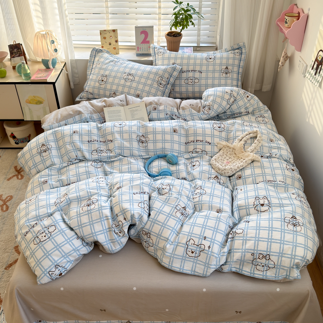 91家纺网 家纺一手货源 找家纺 （总）女子家纺 2026新款全棉网红直播热款吊边一字绣工艺款四件套-系列三