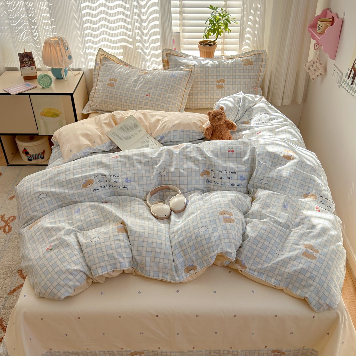 91家纺网 家纺一手货源 找家纺 （总）女子家纺 2026新款全棉网红直播热款吊边一字绣工艺款四件套-系列三