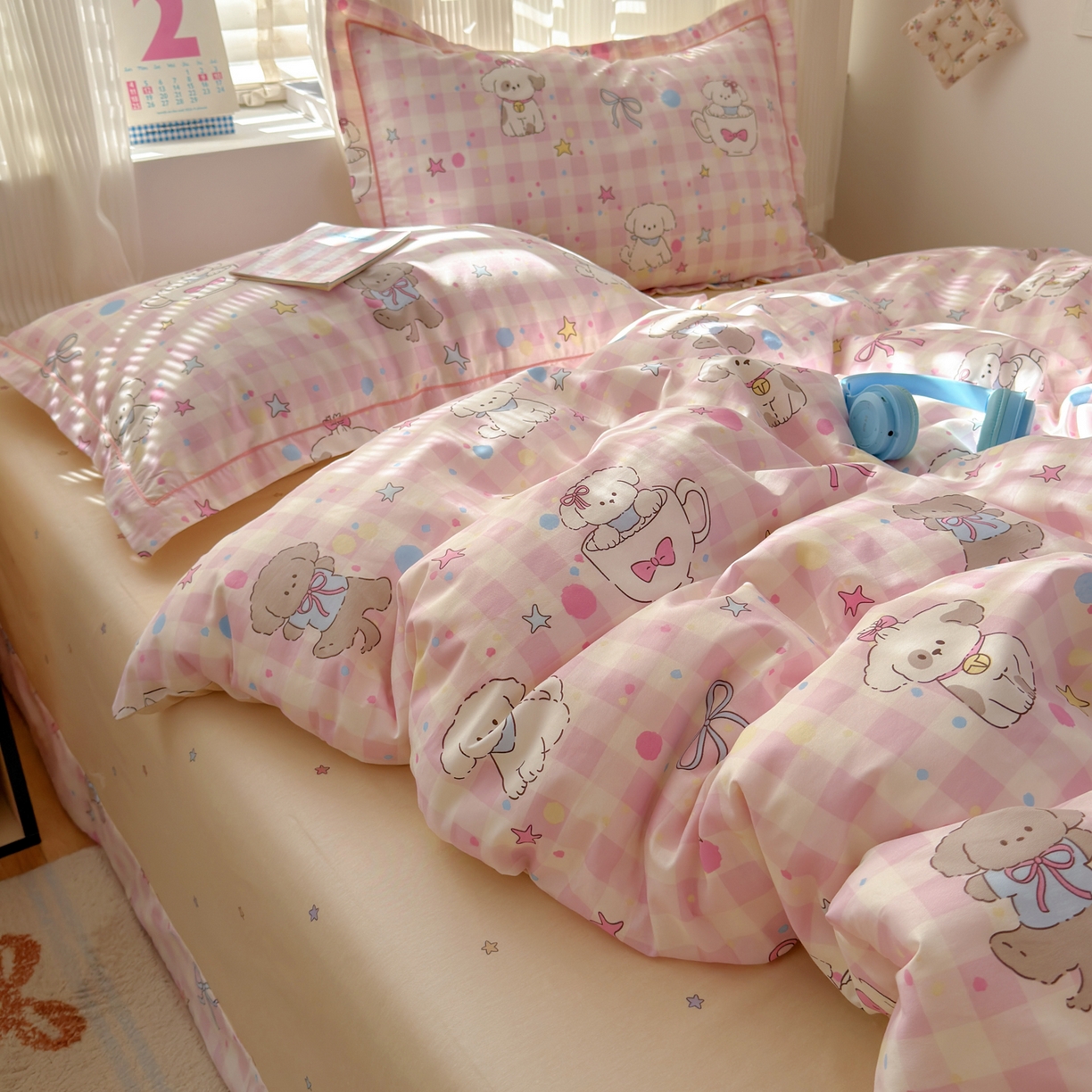 91家纺网 家纺一手货源 找家纺 女子家纺 2026新款全棉网红直播热款吊边一字绣工艺款四件套-系列三 粉格星星狗