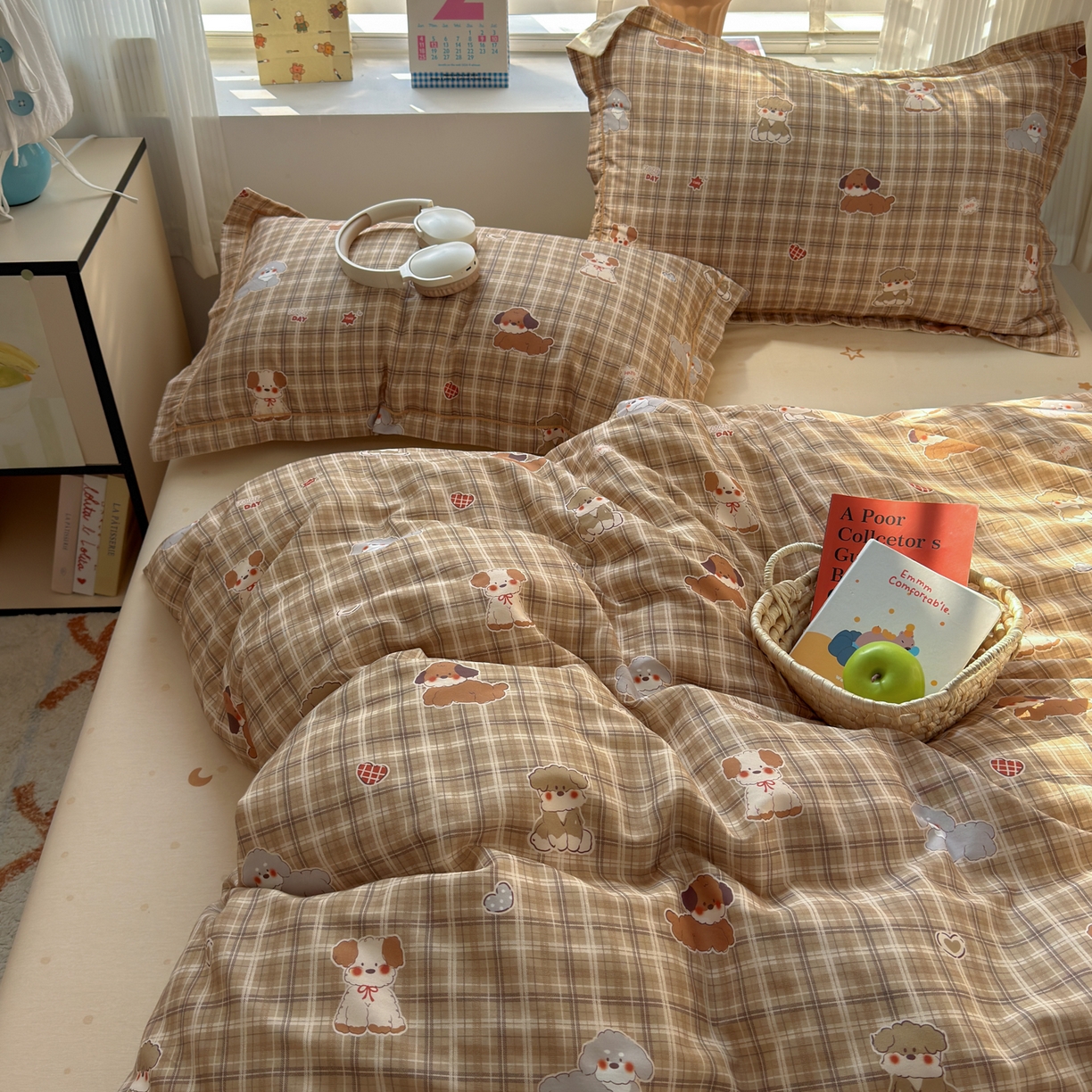 91家纺网 家纺一手货源 找家纺 女子家纺 2026新款全棉网红直播热款吊边一字绣工艺款四件套-系列三 哈哈狗