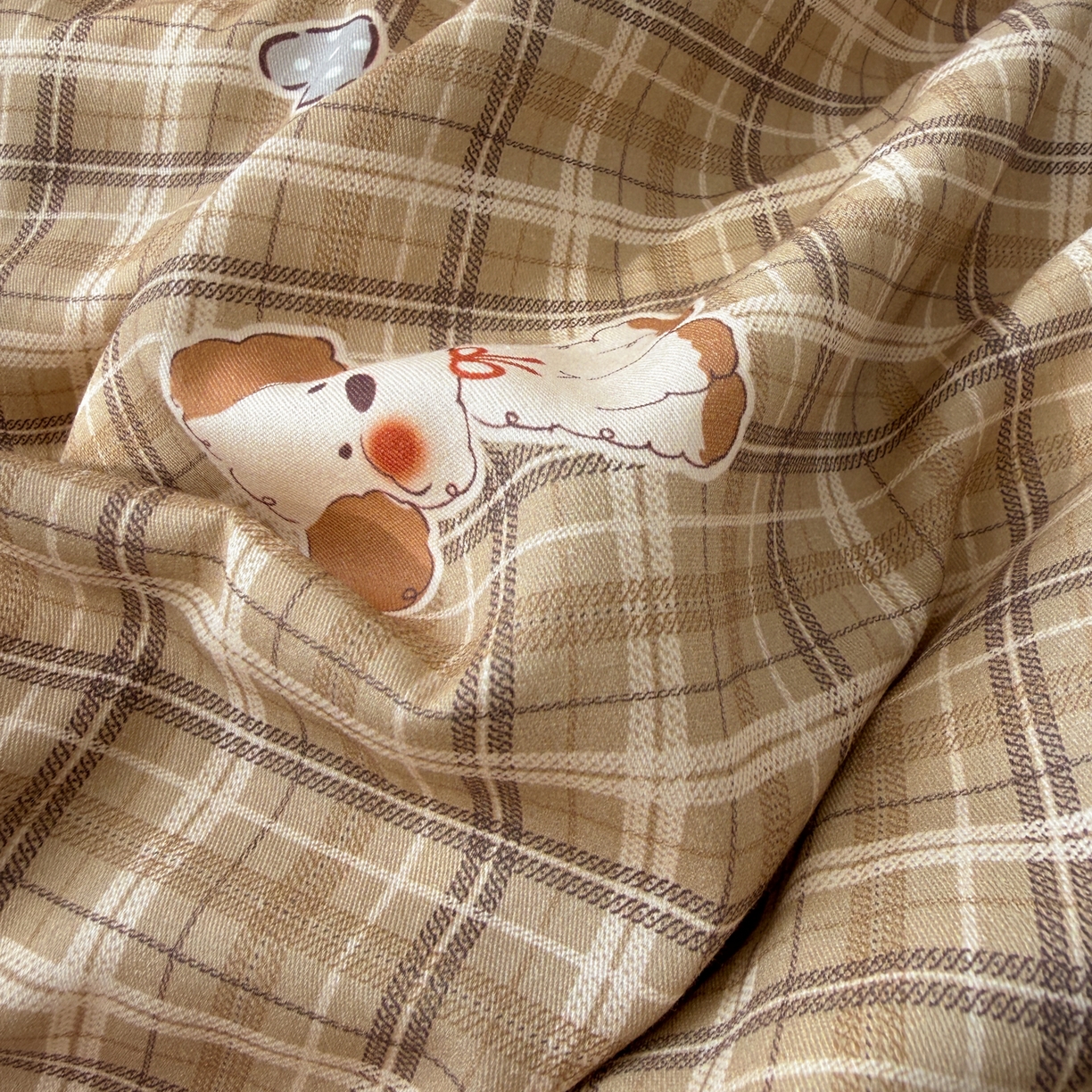 91家纺网 家纺一手货源 找家纺 女子家纺 2026新款全棉网红直播热款吊边一字绣工艺款四件套-系列三 哈哈狗