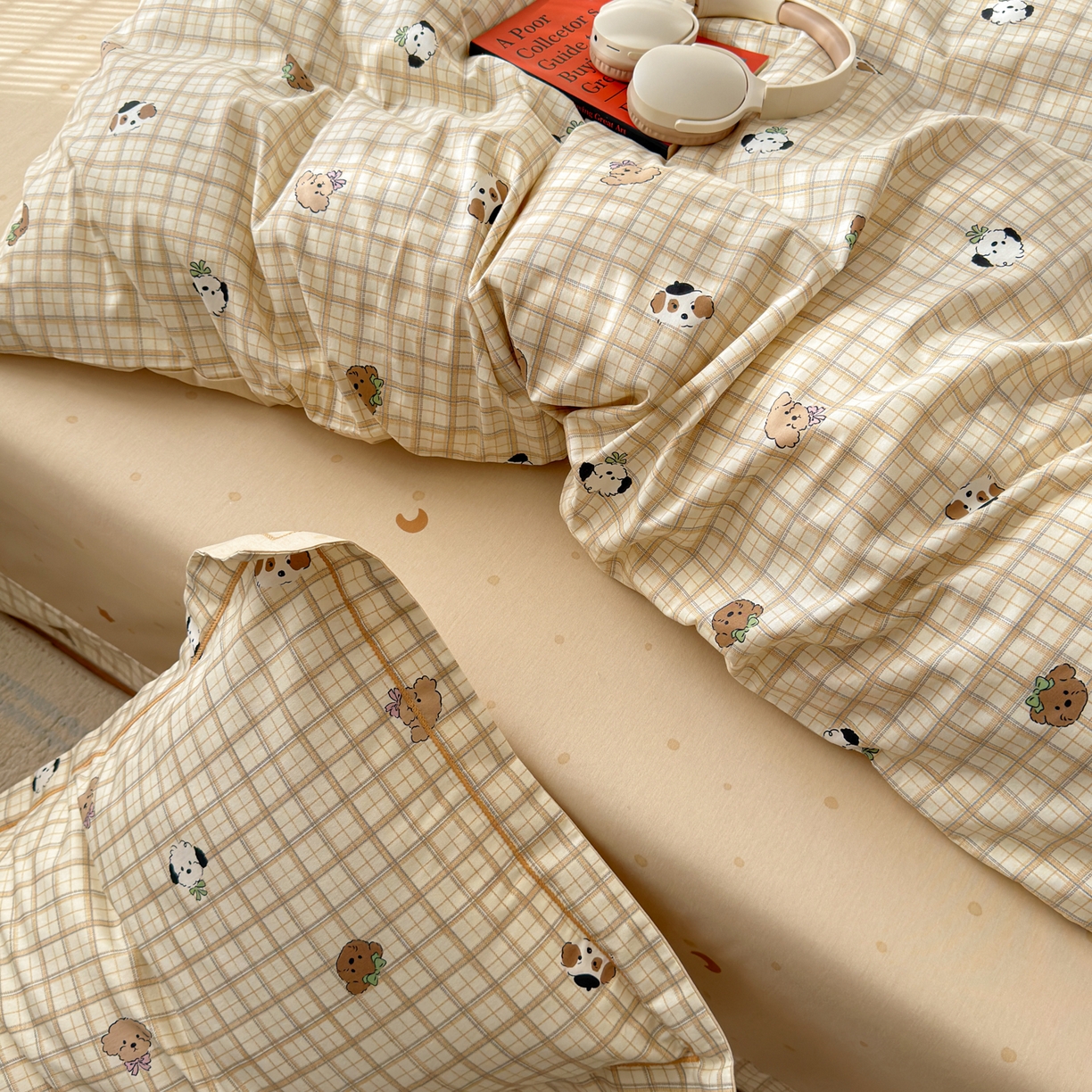 91家纺网 家纺一手货源 找家纺 女子家纺 2026新款全棉网红直播热款吊边一字绣工艺款四件套-系列三 曲奇小狗