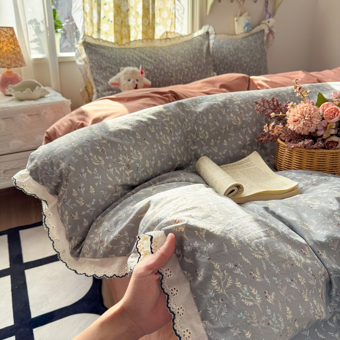 91家纺网 家纺一手货源 找家纺 仟网汇 2026新款A类仿棉古法水洗棉法式小清新花边四件套灰棠