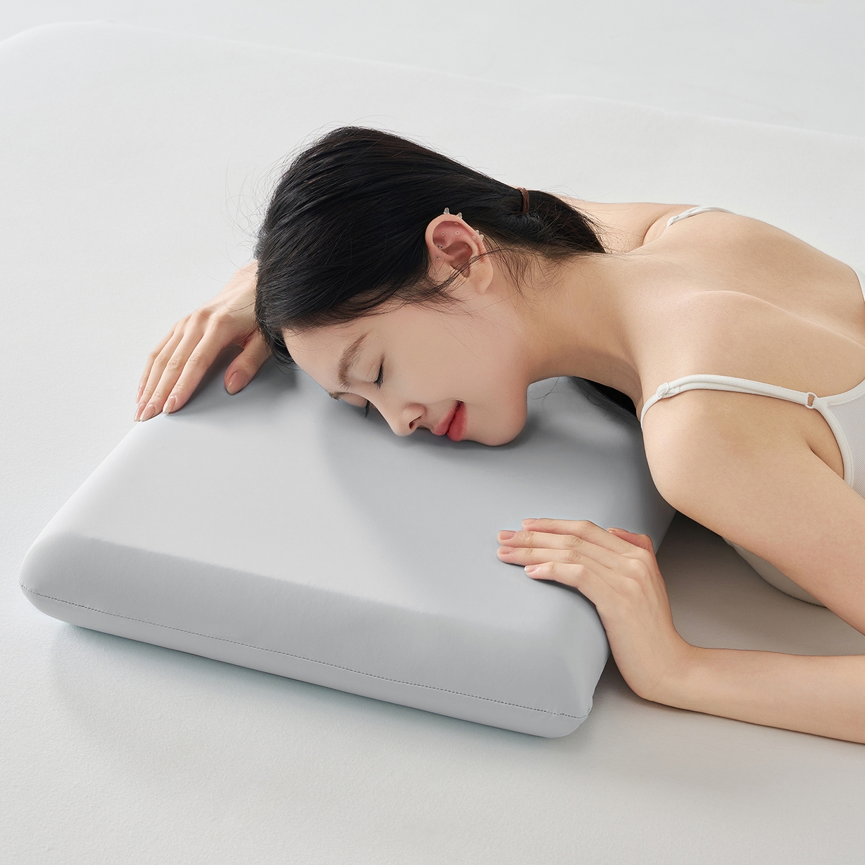 91家纺网 家纺一手货源 找家纺 乐可 2026新款深睡云感记忆棉枕枕头枕芯 深睡云感枕-灰