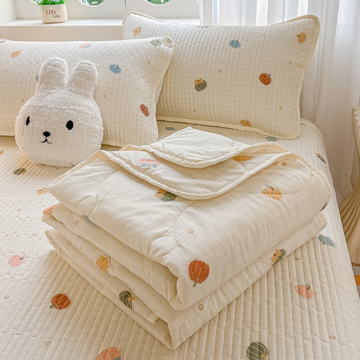 91家纺网 家纺一手货源 找家纺 慕澄家纺 2026新款小清新印花水洗棉床盖单品床盖床盖单件 彩色南瓜