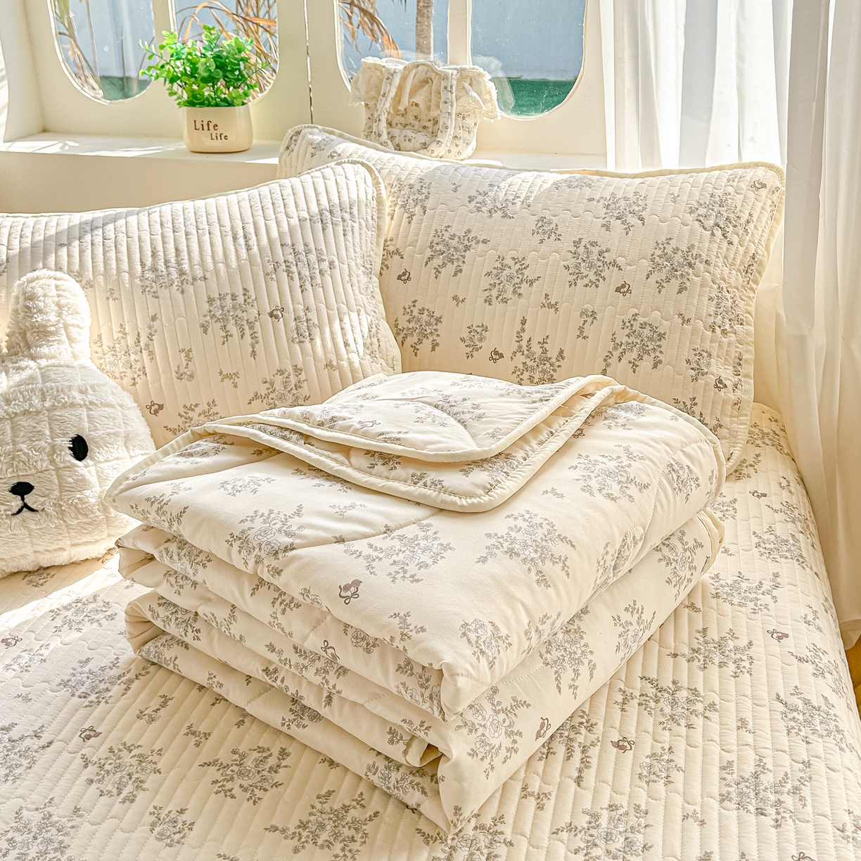 91家纺网 家纺一手货源 找家纺 慕澄家纺 2026新款小清新印花水洗棉床盖单品床盖床盖单件 蓝花樱桃